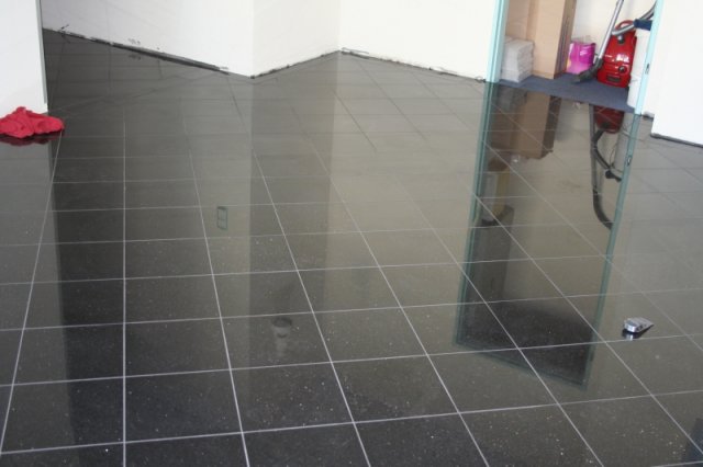 Fliesen- und Bäderbau