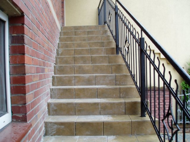 Fliesen- und Bäderbau